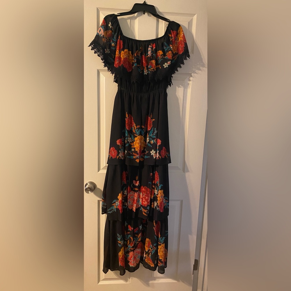 Altar’d State fiesta, long dress size M